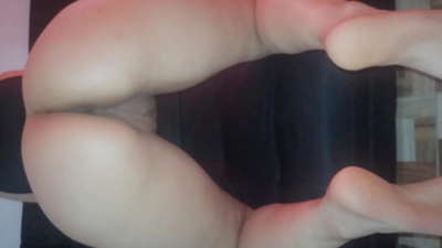 Nire amak bere puxa ematen dit Gabonetako opari gisa